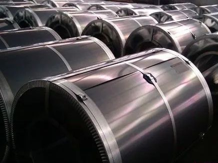 首鋼股份：1月新能源汽車用電工鋼銷量同比增約33%，預(yù)計(jì)國(guó)內(nèi)鋼材價(jià)格經(jīng)過短期調(diào)整后震蕩偏強(qiáng)運(yùn)行